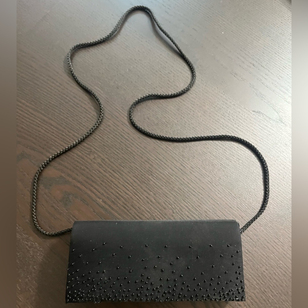 Sasha Elegant Black Handbag